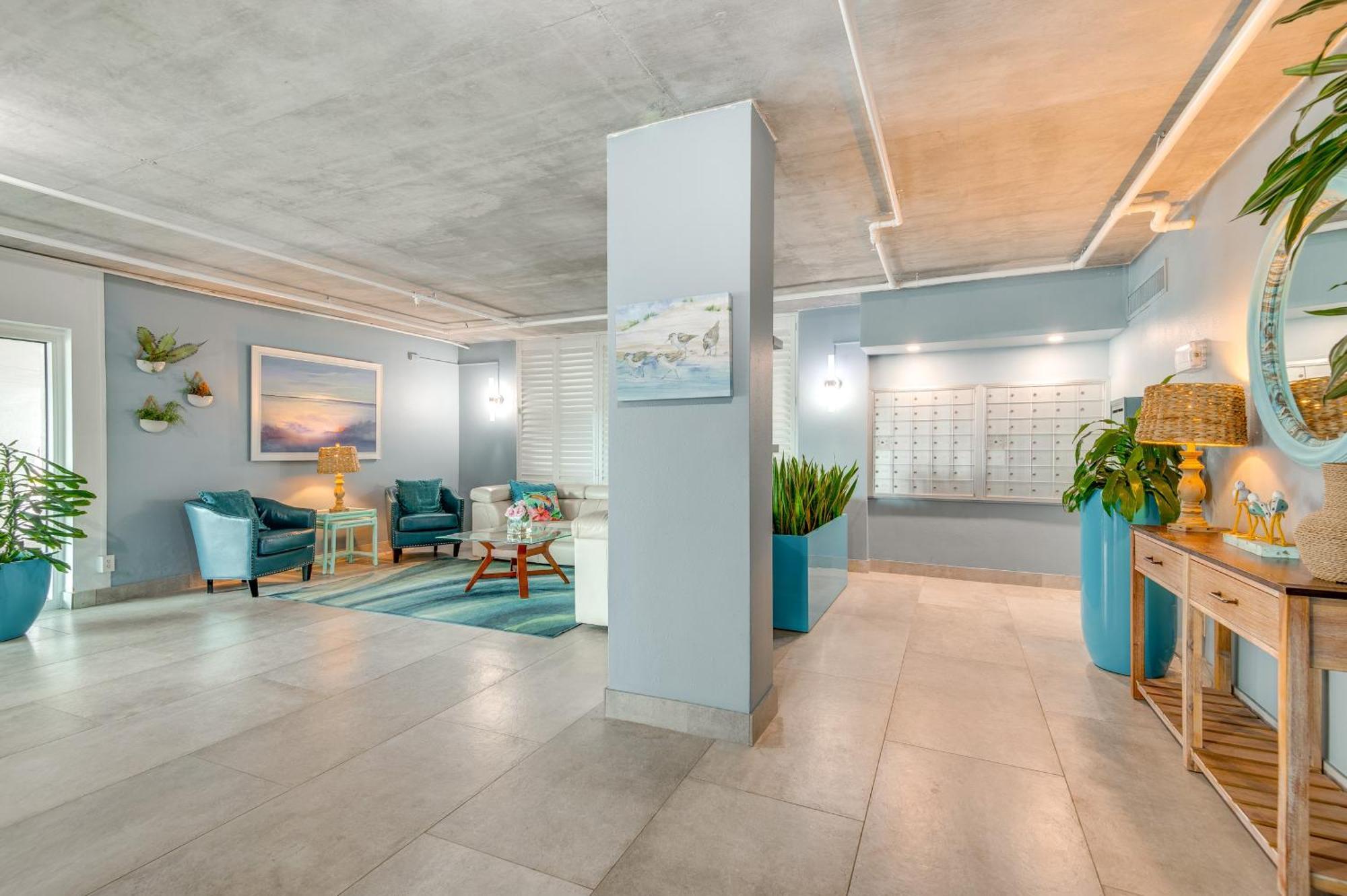 Walk To Shore Satellite Beach Condo With Ocean View المظهر الخارجي الصورة